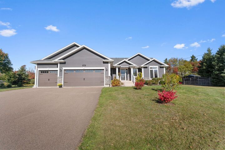 15 Parricus Mead Drive  Charlottetown PE C1E 2H1 photo