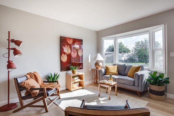 Property Photo: 4230 40A Avenue AB T4N 2X2