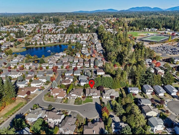Property Photo: 16218 SE 261st Place WA 98042
