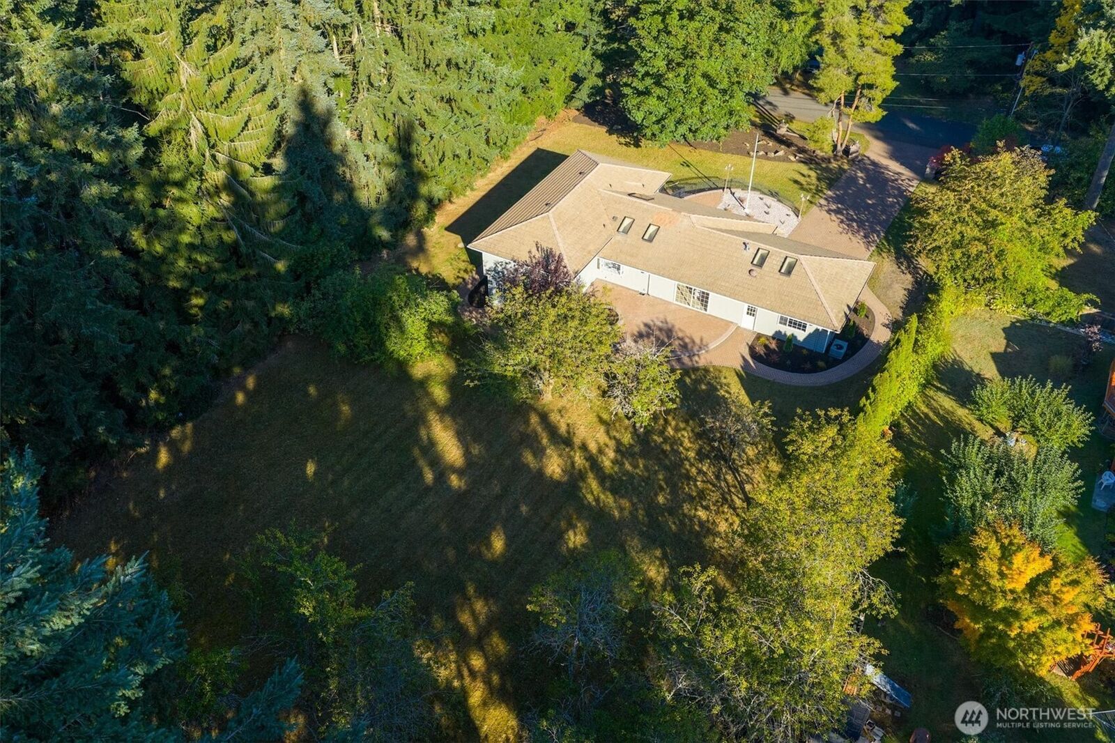 Property Photo: 1622 175th Street SW WA 98037