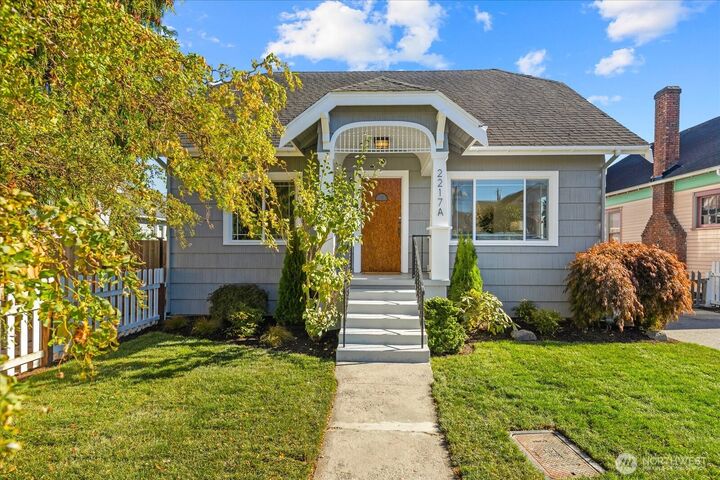 2217  Hoyt Avenue A  Everett WA 98201 photo