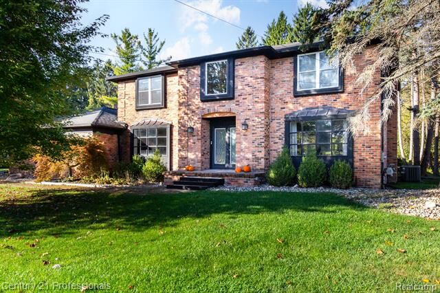 Property Photo: 9418 Oakmont Drive MI 48439