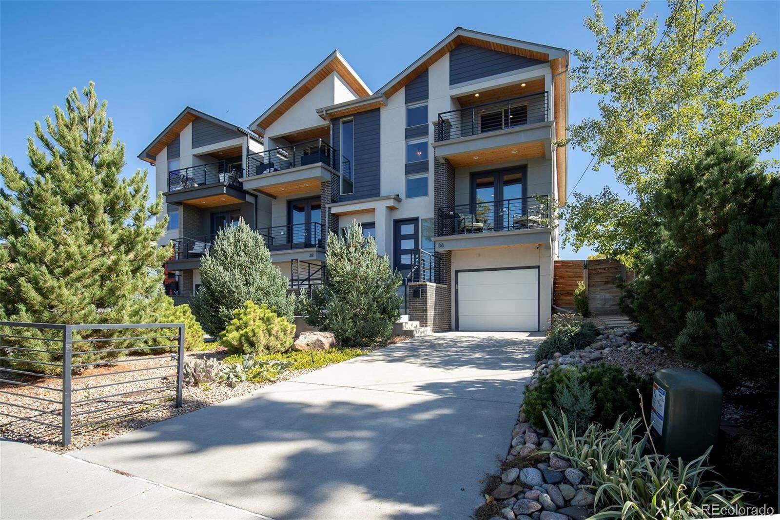 Property Photo: 36 Harrison Street CO 80206