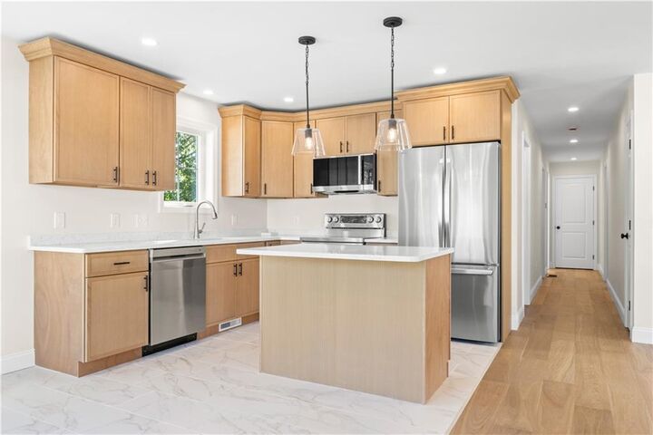Property Photo:  192 Terrace Avenue  RI 02860