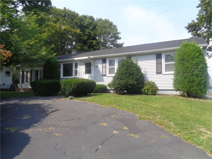 155 Lewiston Street  Warwick RI 02889 photo