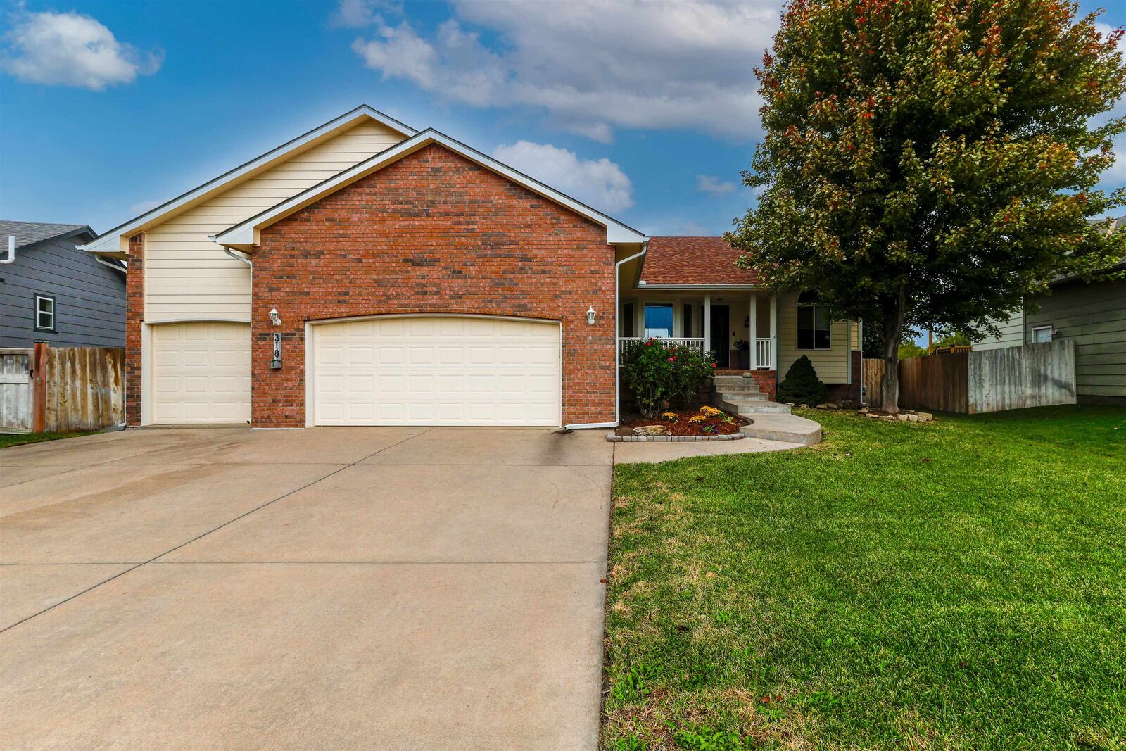 Property Photo: 318 W Tuscany KS 67002