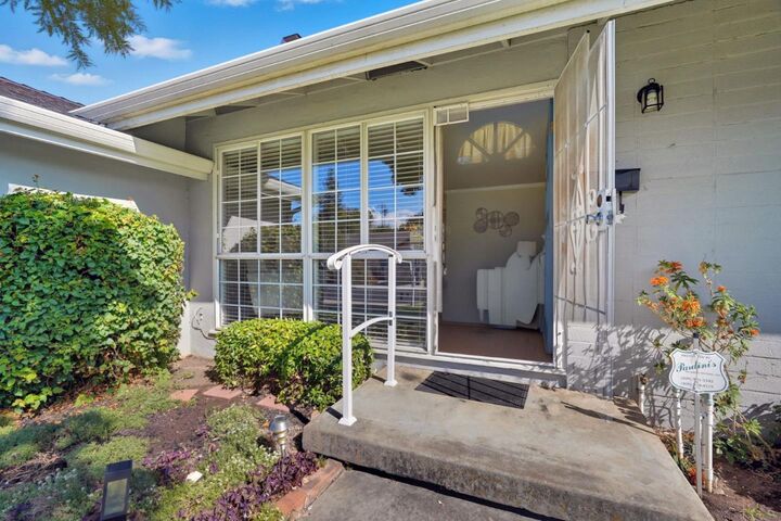 Property Photo: 2320 Talia Avenue CA 95050