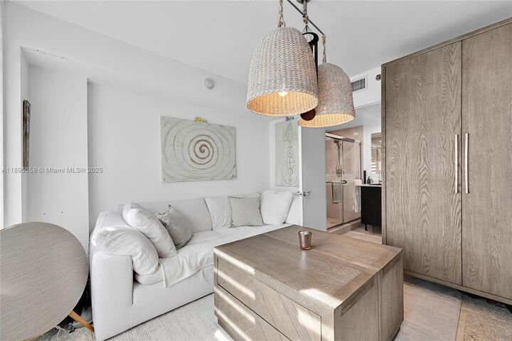 Property Photo:  1800 S Ocean Dr 207  FL 33009