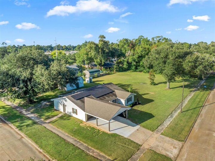 Property Photo: 2520 Oak Cliff Street LA 70607