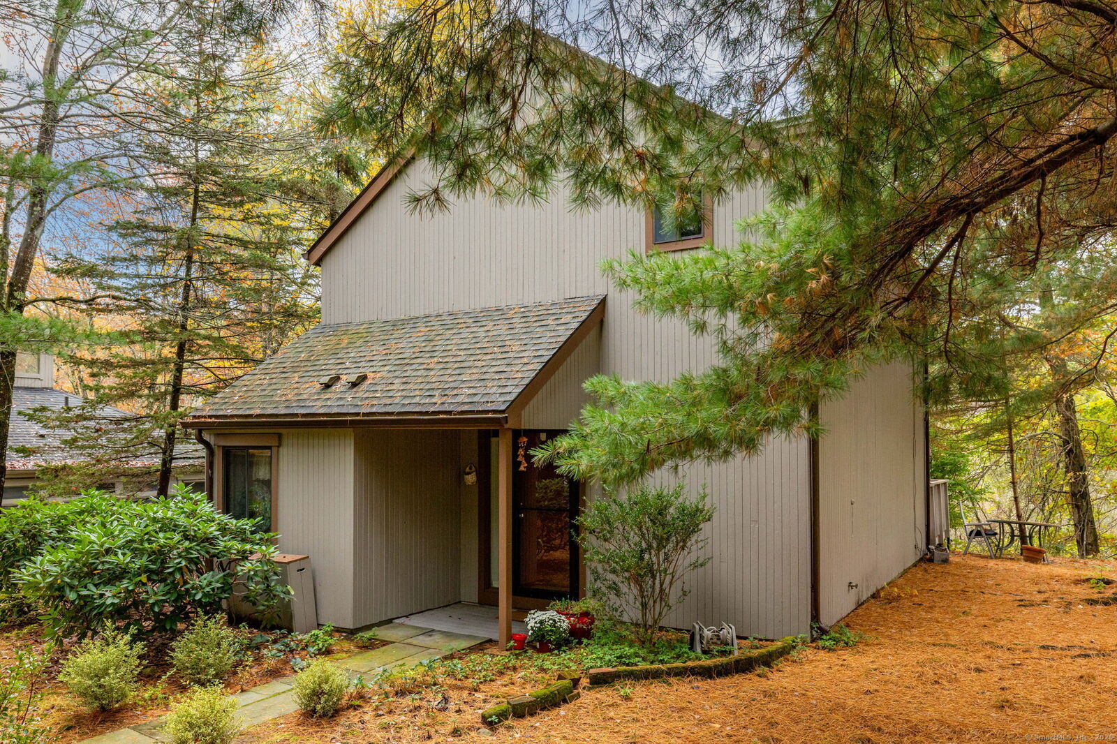 Property Photo:  2 Highland Square 2  CT 06001