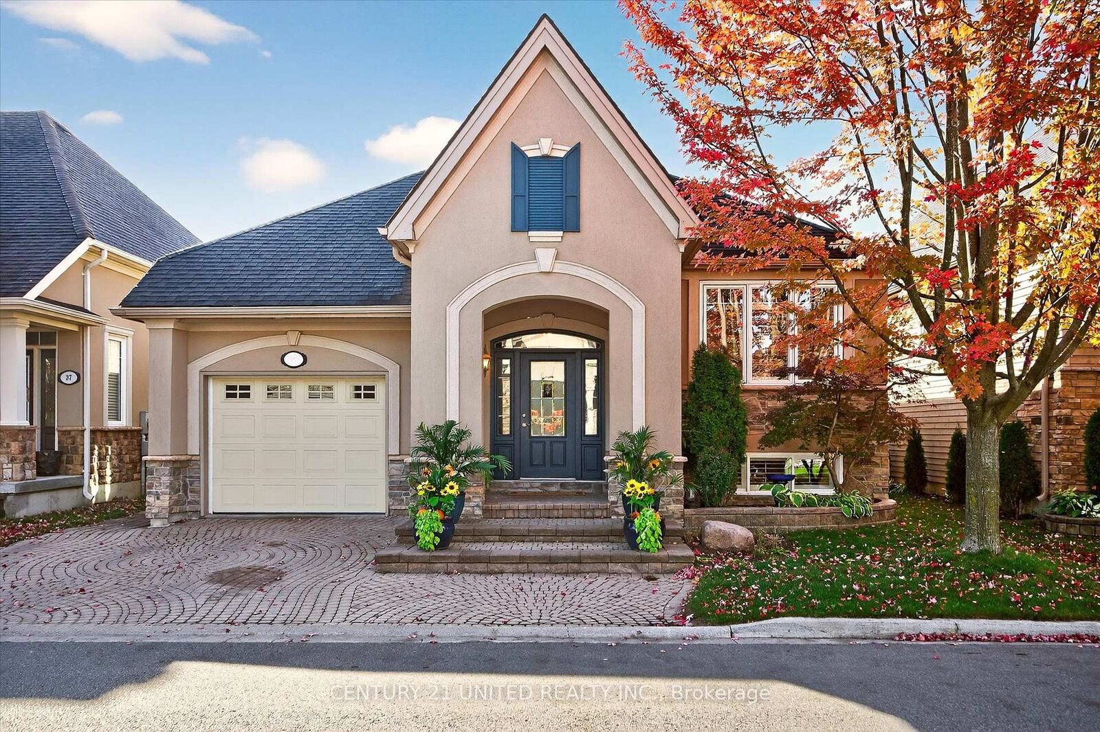 Property Photo:  35 Brinton Drive  ON K9J 8S9