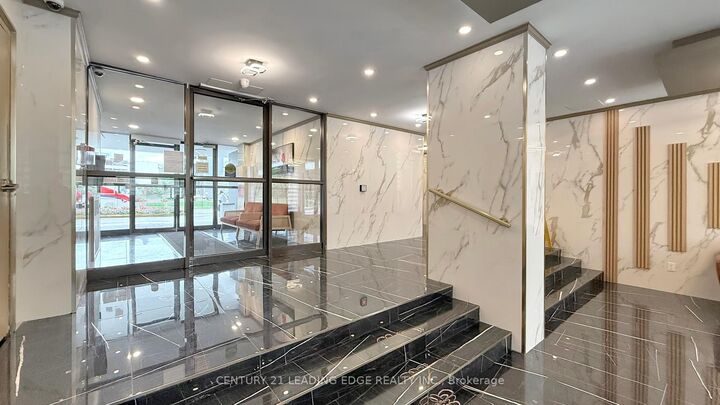 Property Photo:  10 Sunny Glenway 1202  ON M3C 2Z3 