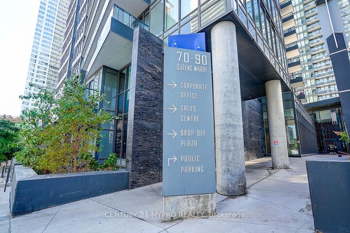 Property Photo:  90 Queens Wharf Road 210  ON M5V 0J4