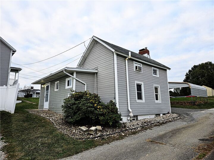 10 Eggers Ave  Belle Vernon PA 15012 photo