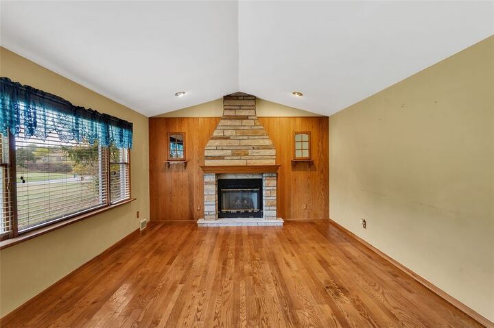 Property Photo: 3385 State Route 156 PA 15686