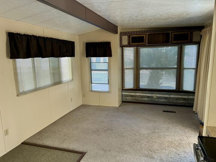 Property Photo: 11242 S Clara Anita Dr AZ 85367