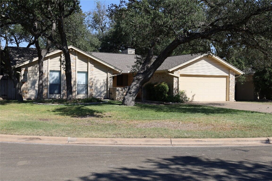 Property Photo:  7302 Bering Cove  TX 78759
