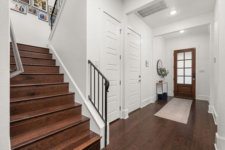 Property Photo: 2903 Village Drive TX 78731