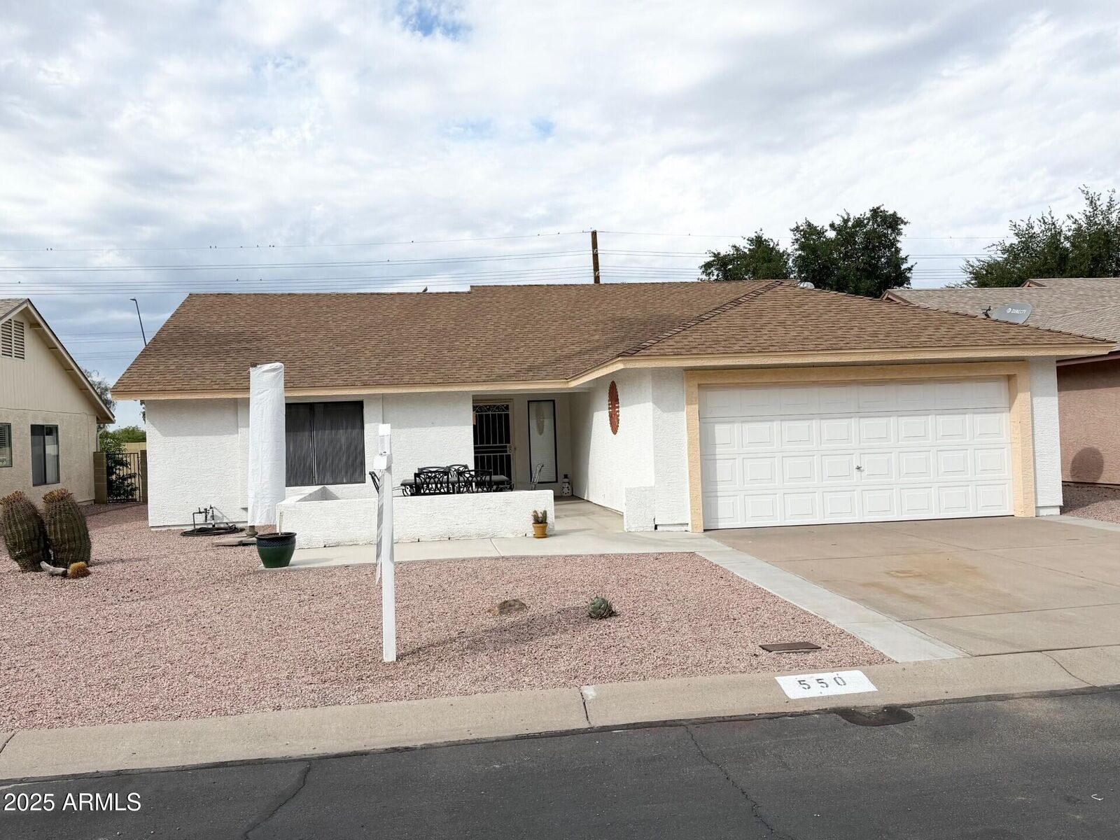 Property Photo:  550 S 76th Place  AZ 85208 
