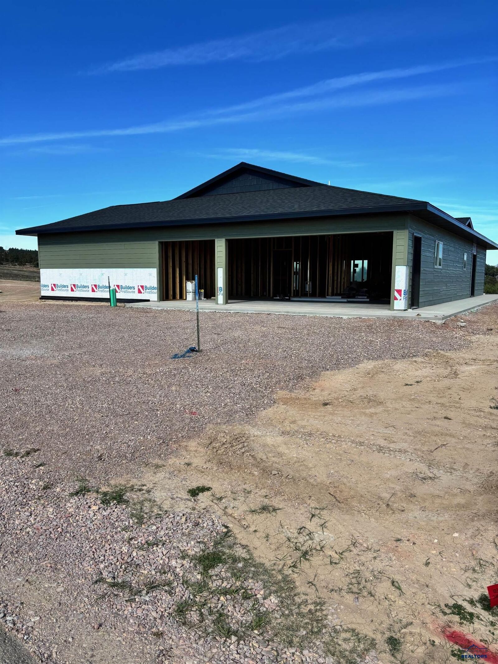 Property Photo: 221 Meadowlark Dr SD 57745