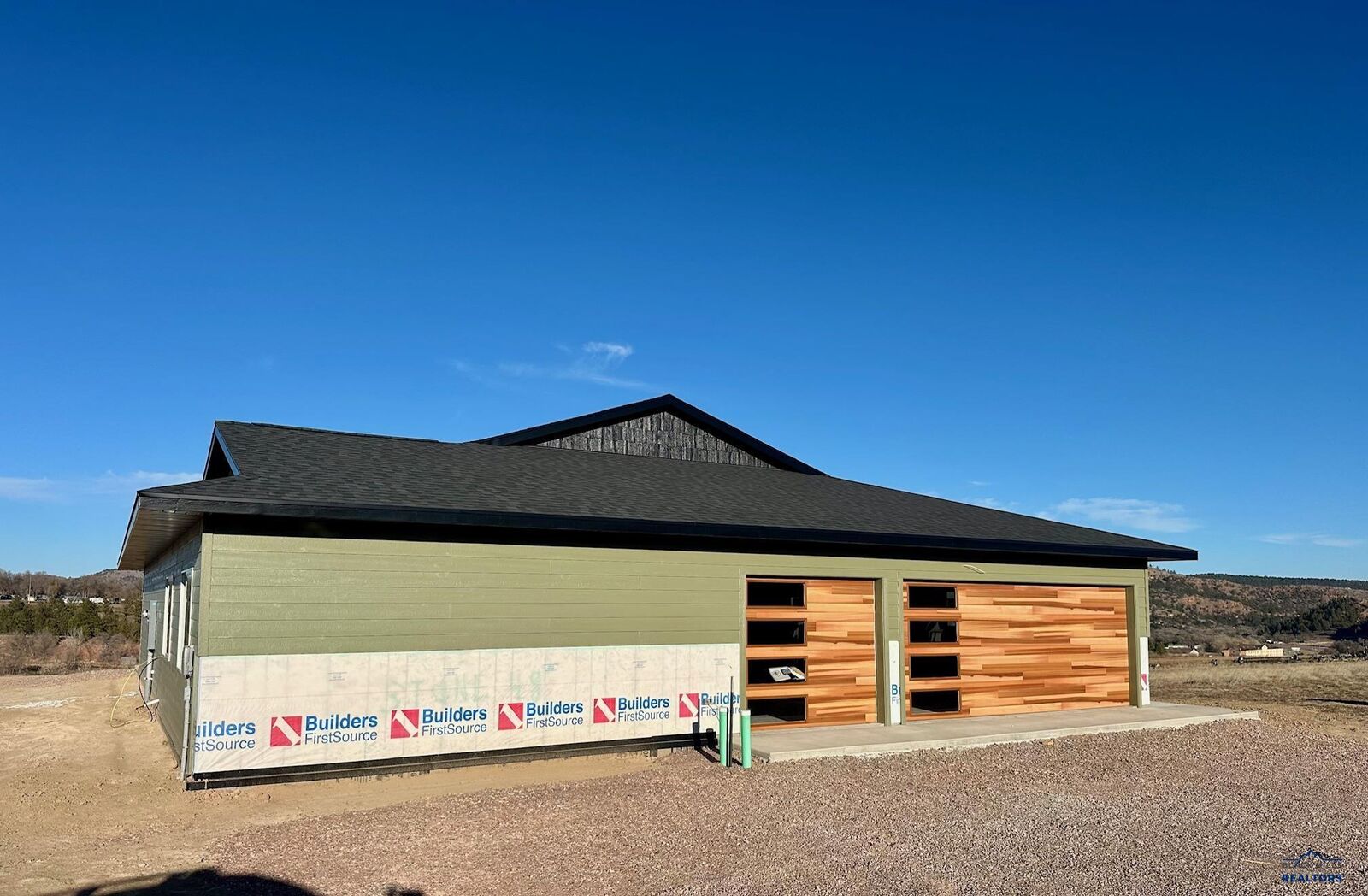 Property Photo:  221 Meadowlark Dr  SD 57745 