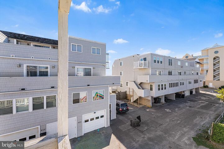 Property Photo:  5 41st Street 12  MD 21842 