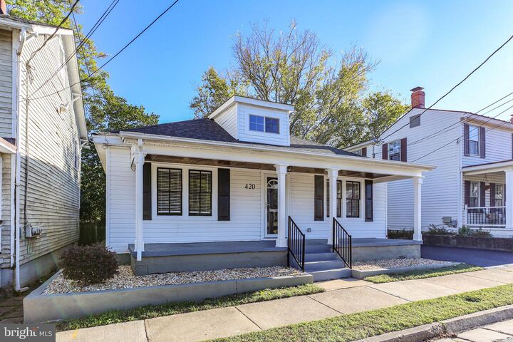 420 Dunmore Street  Fredericksburg VA 22401 photo