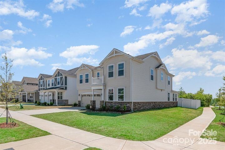 Property Photo: 9102 Buckley Court NC 28269