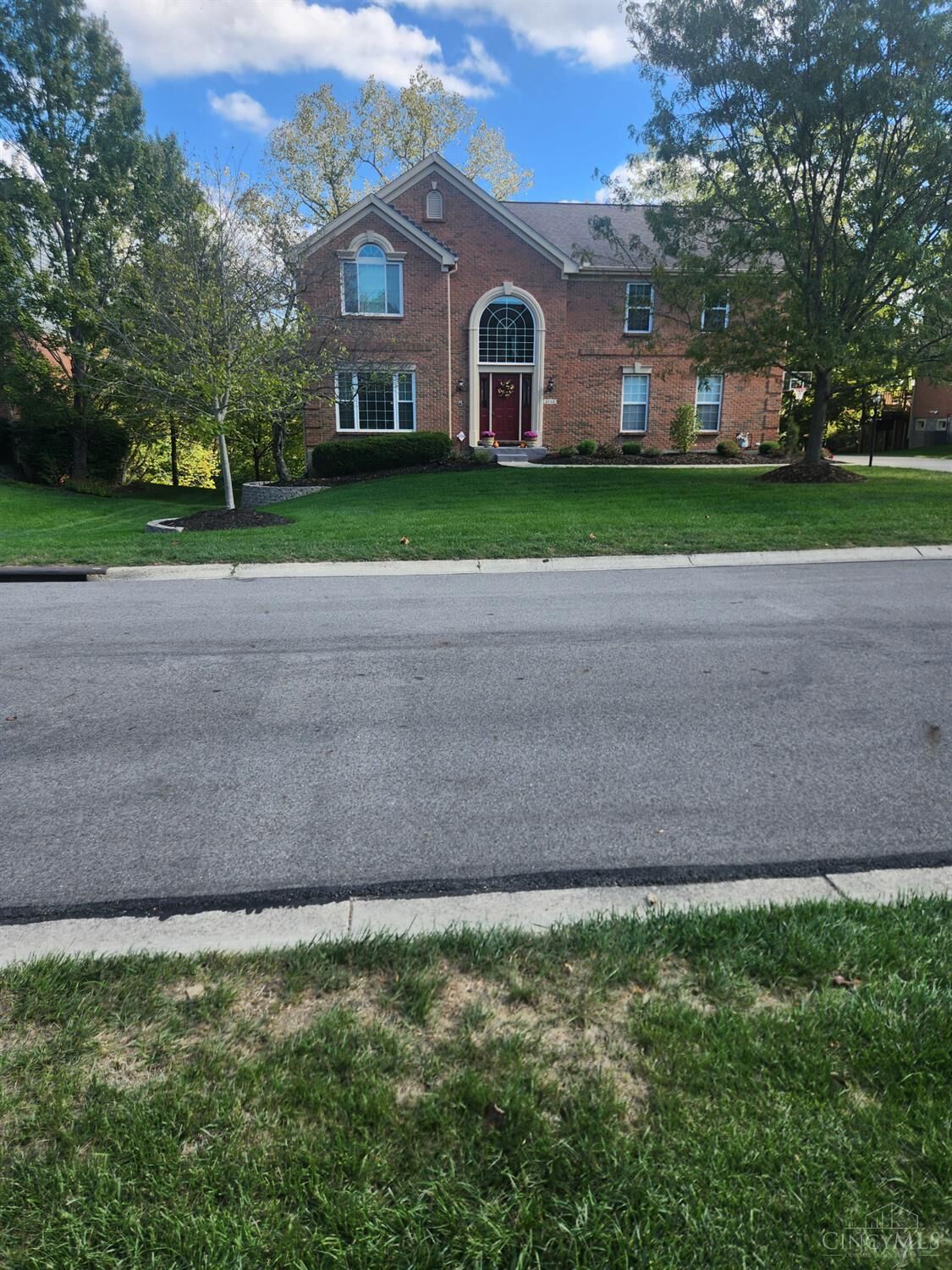 Property Photo: 2132 Sycamore Hills Drive OH 45459