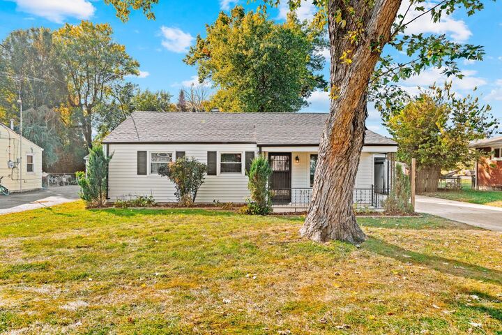 Property Photo: 691 Glenna Drive OH 45014