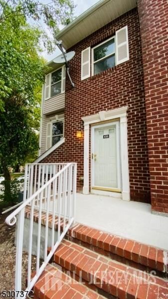 Property Photo: 456 Great Beds Court NJ 08861