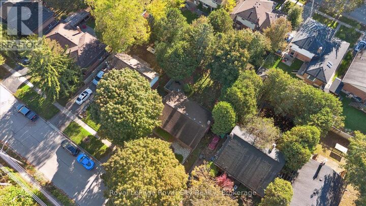 Property Photo:  228 Water Street  ON N1G 1B2