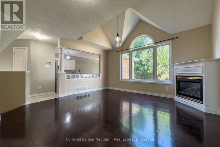 Property Photo: 67 Gaw Crescent ON N1L 1H9