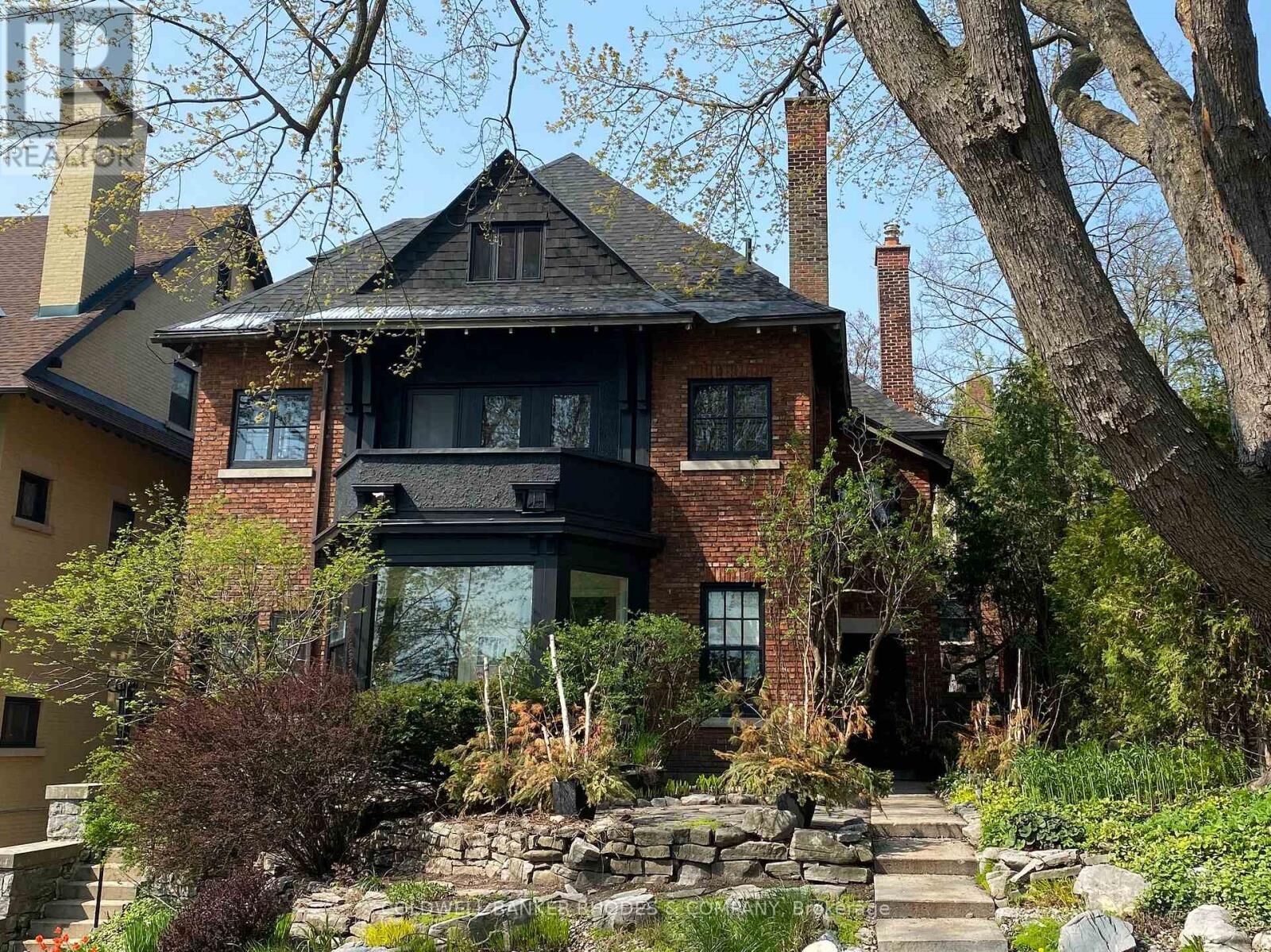 Photo de la propriété:  8 1/2 Range Road  ON K1N 8J3