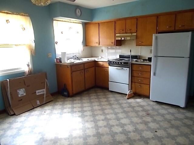 Property Photo:  704 Spruce Street  WI 54452