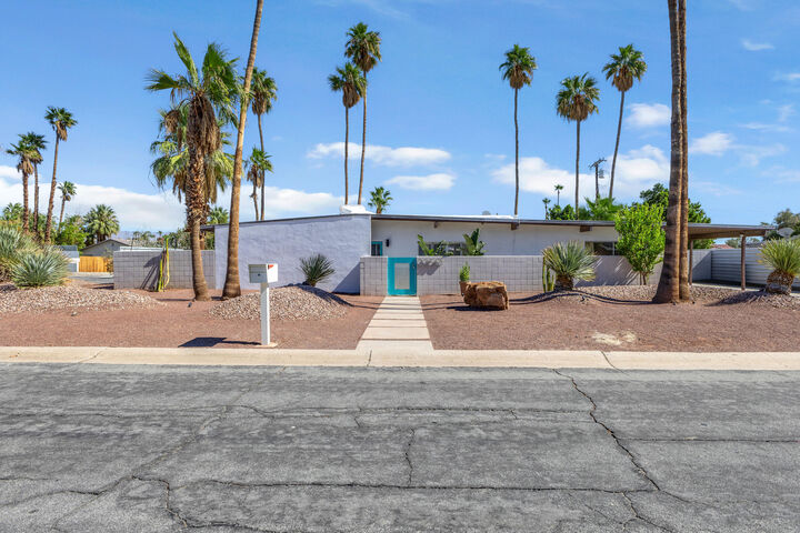 2250 Acacia Road E  Palm Springs CA 92262 photo