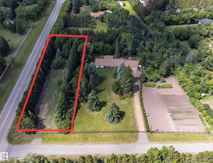 Property Photo: #24 25012 Sturgeon Road AB T8T 0C3