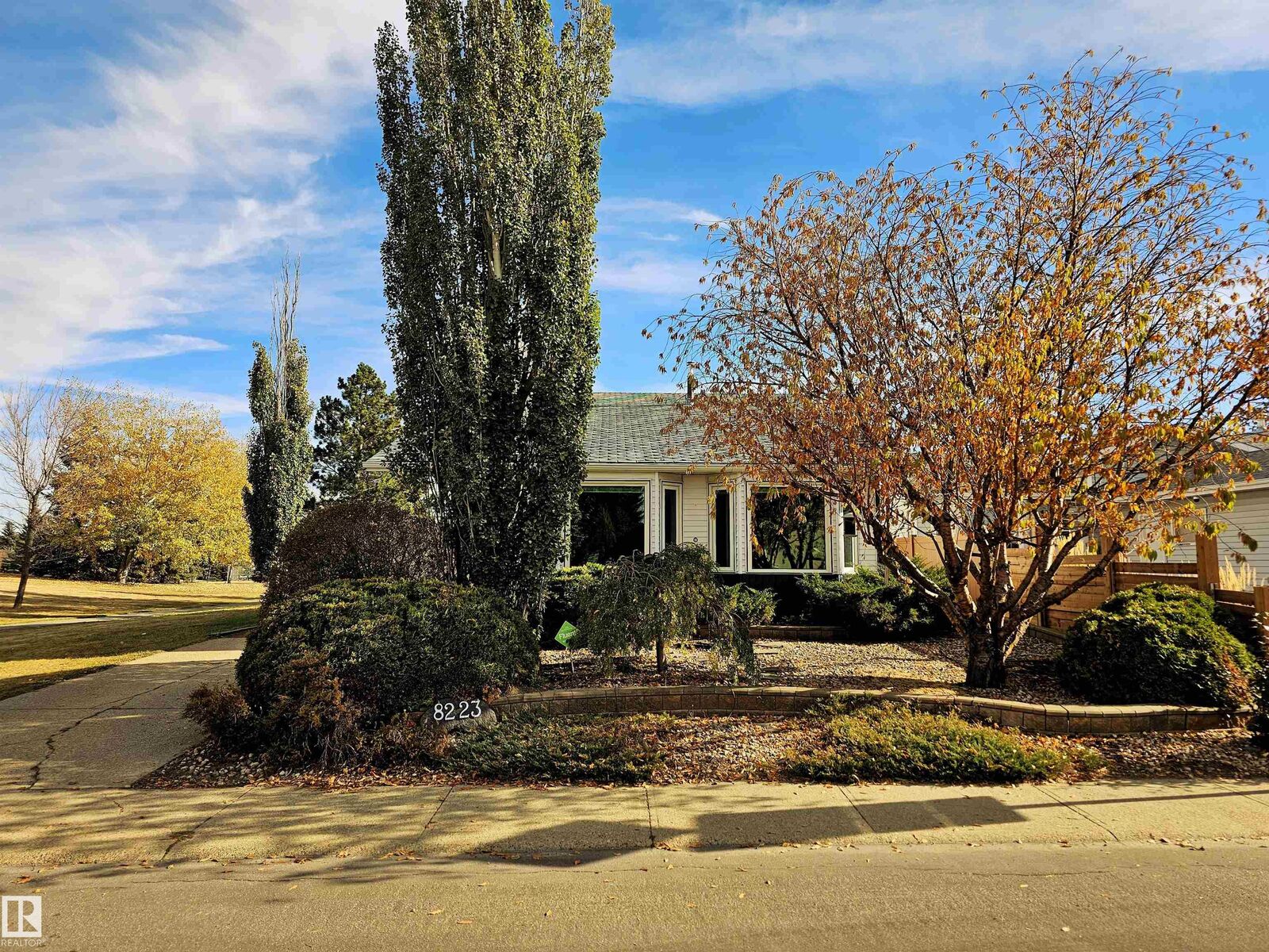 Property Photo:  8223 189A Street NW  AB T5T 4Z7 