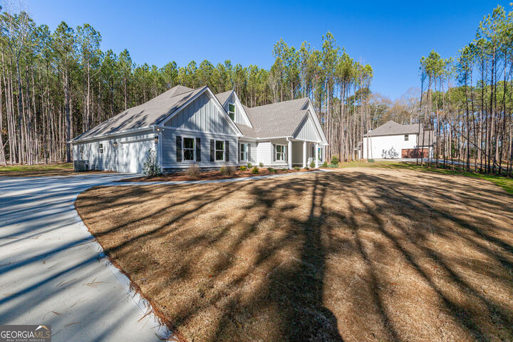 Property Photo: 175 Mobley Road GA 30223