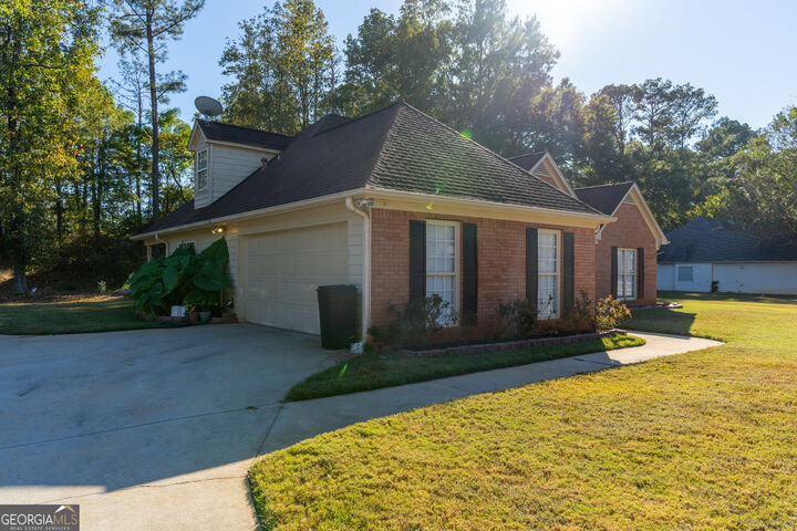 Property Photo: 50 Lydia Court GA 30016