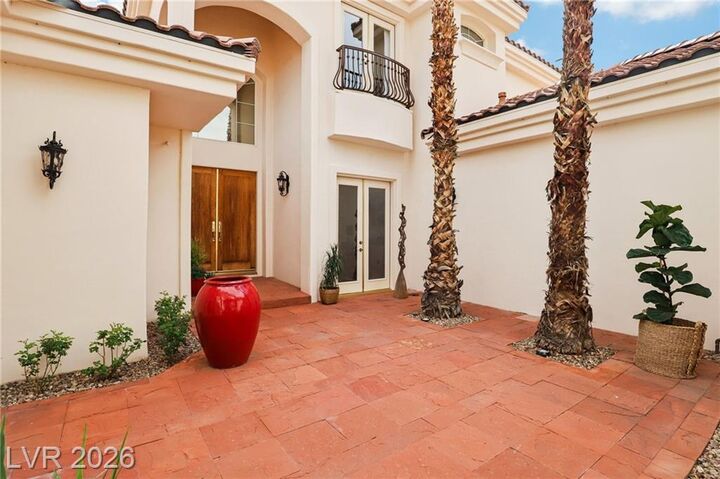 Property Photo: 27 Avenida Fiori NV 89011