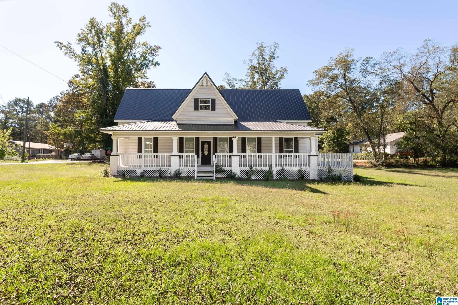 Property Photo: 424 7th Avenue AL 35953