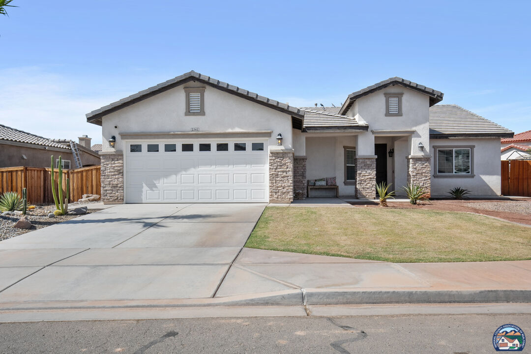 Property Photo: 2341 Marlene Ave CA 92251