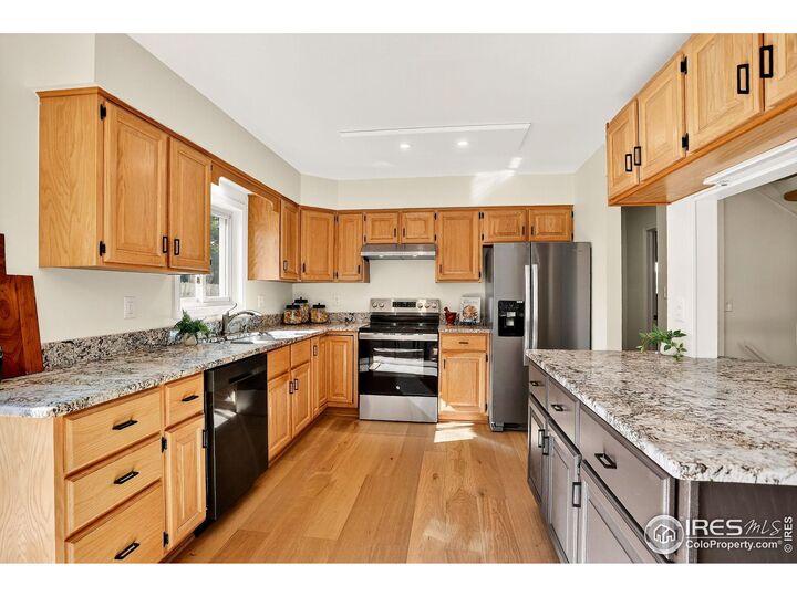 Property Photo: 1524 Denison Cir CO 80503