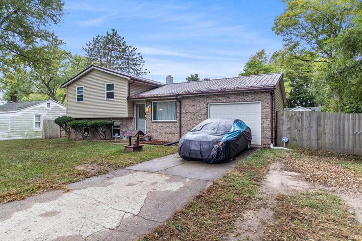 Property Photo:  52235 Helmen Avenue  IN 46637