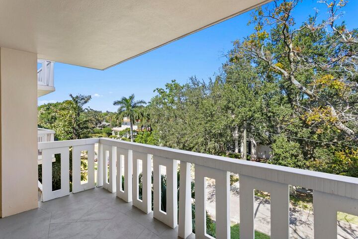 Property Photo: 1200 N Shore Drive NE 316 FL 33701