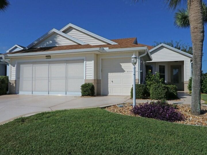 Property Photo:  5034 St Andrews Arcade  FL 34748 