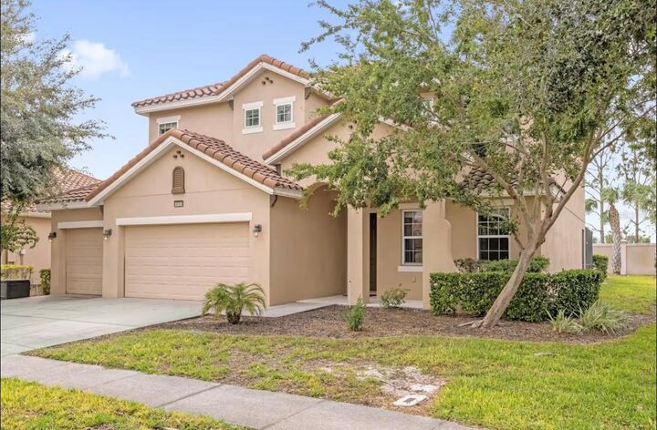 Property Photo: 4035 Oakrise Loop FL 33837
