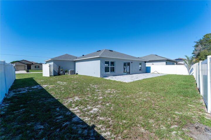 Property Photo: 115 Lily Lane FL 34759