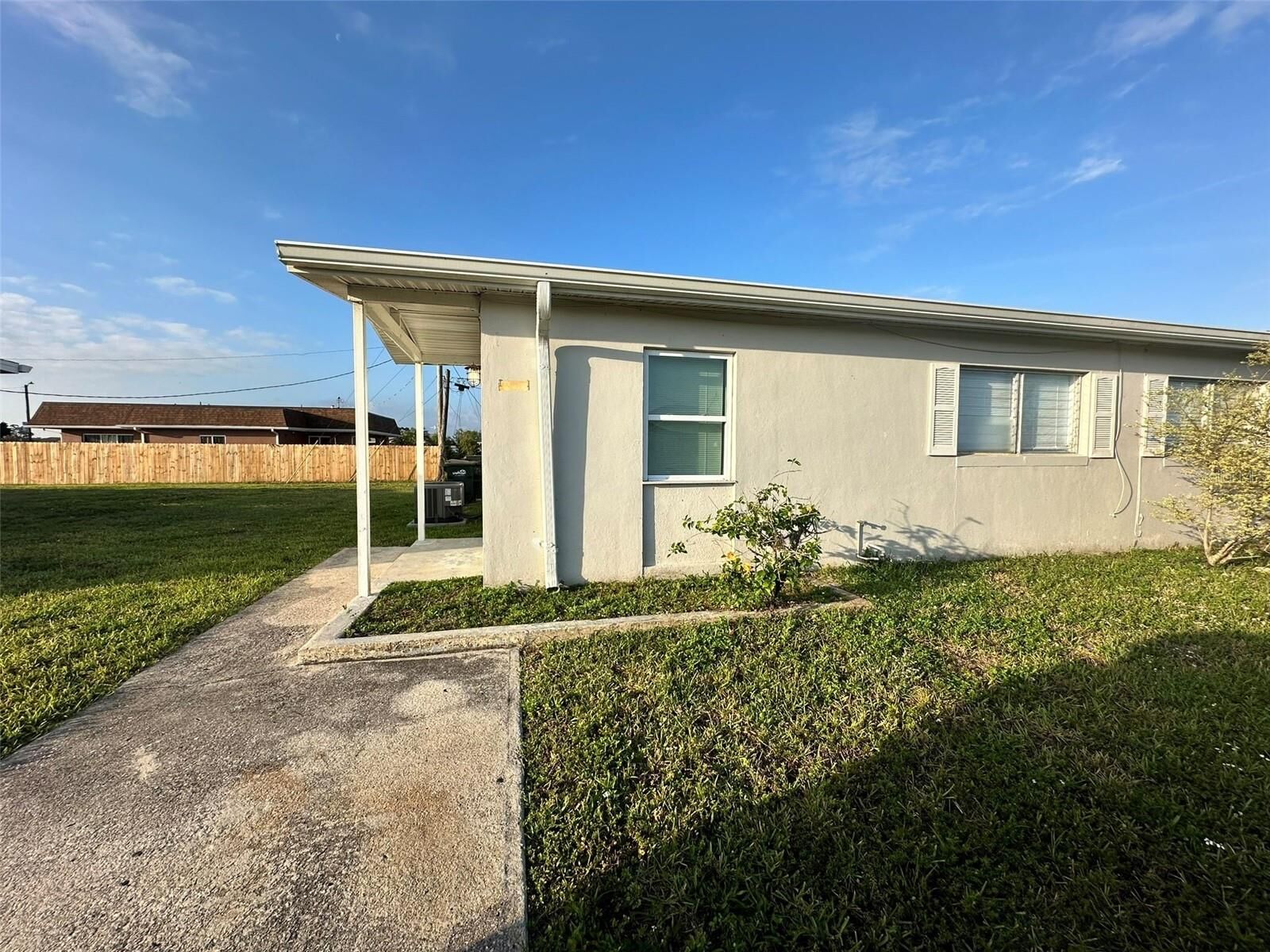 Property Photo: 6025 Deming Avenue FL 34287
